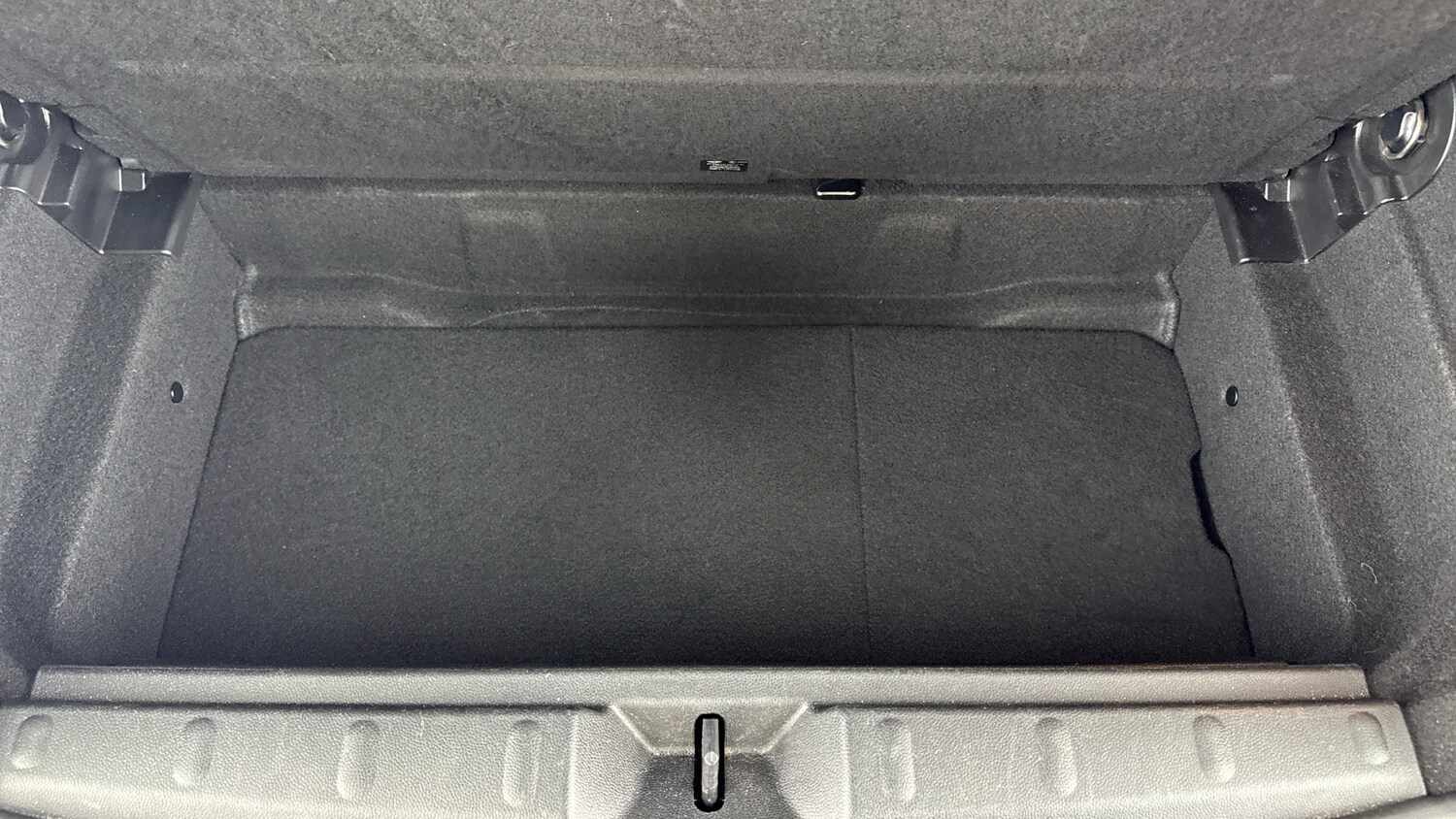 Used MINI Hatch 2019 for sale - 78107252: Photo 30