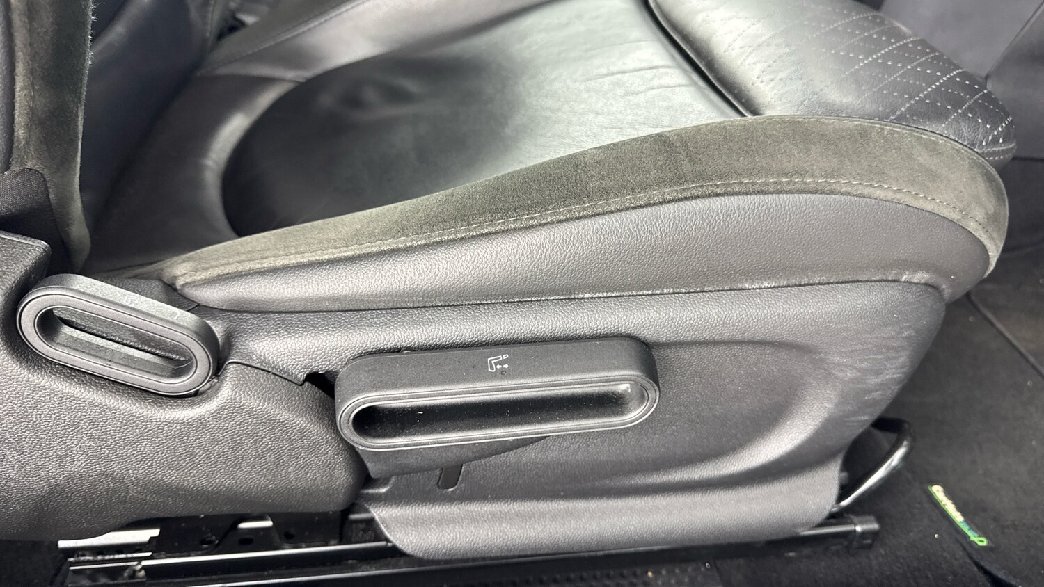 Used MINI Hatch 2019 for sale - 78107252: Photo 33