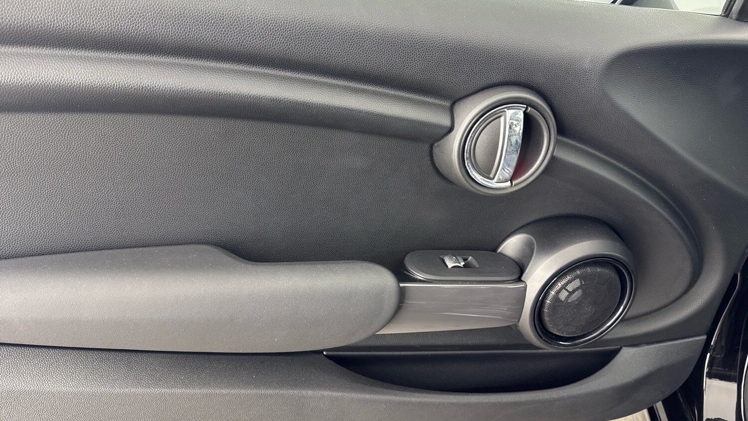 Used MINI Hatch 2019 for sale - 78107252: Photo 54