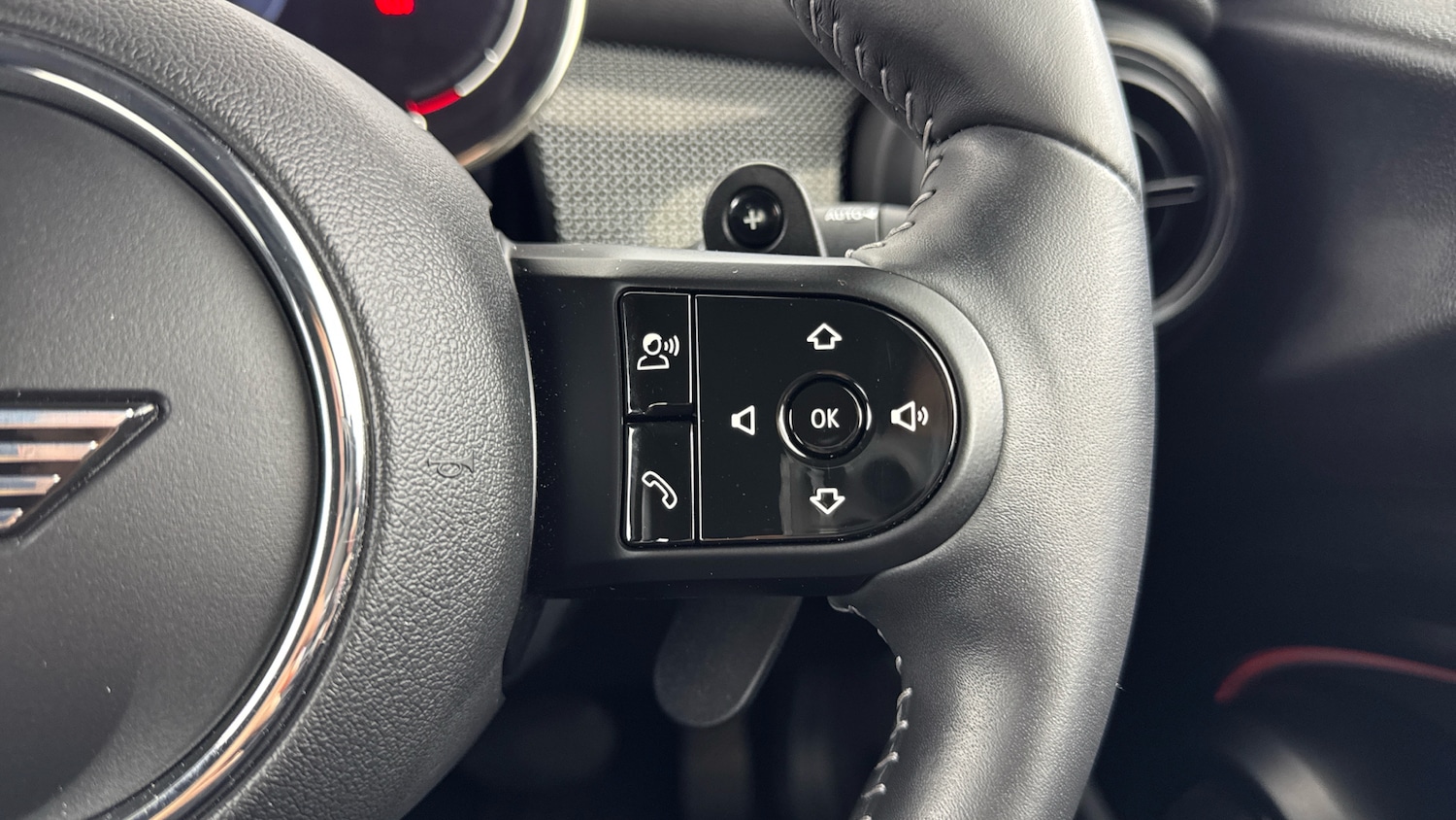 Used MINI Hatch 2022 for sale - 76384902: Photo 18