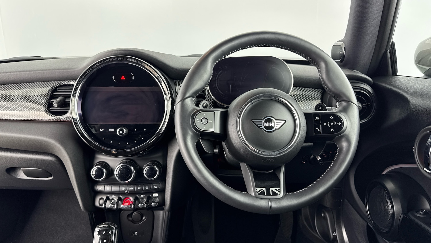 Used MINI Hatch 2022 for sale - 76384902: Photo 5