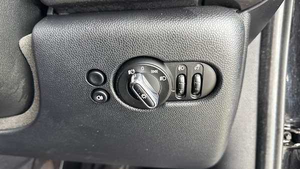 Used MINI Hatch 2021 for sale - 76129288: Photo 31