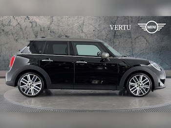 Used MINI Hatch 2021 for sale - 76129288: Photo 3
