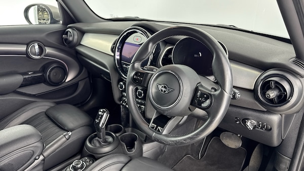 Used MINI Hatch 2021 for sale - 76129288: Photo 6