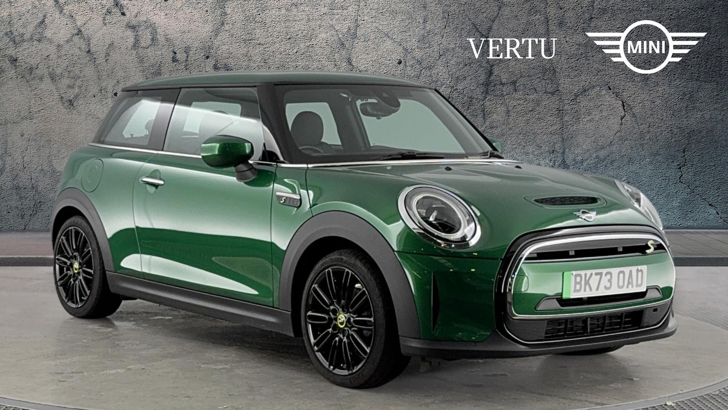 Used MINI Hatch 2023 for sale - 76918787: Photo 1