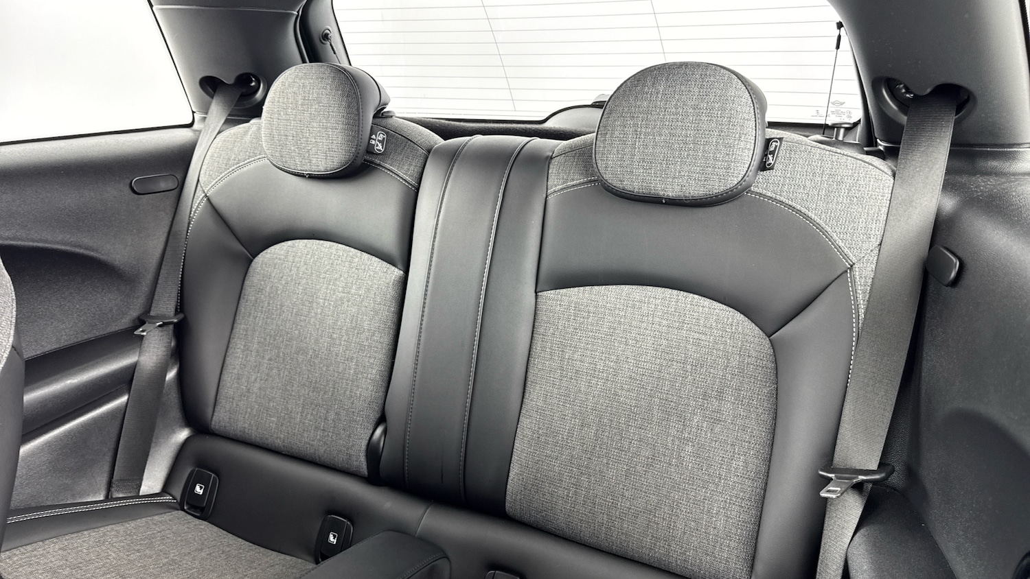 Used MINI Hatch 2023 for sale - 76918787: Photo 12