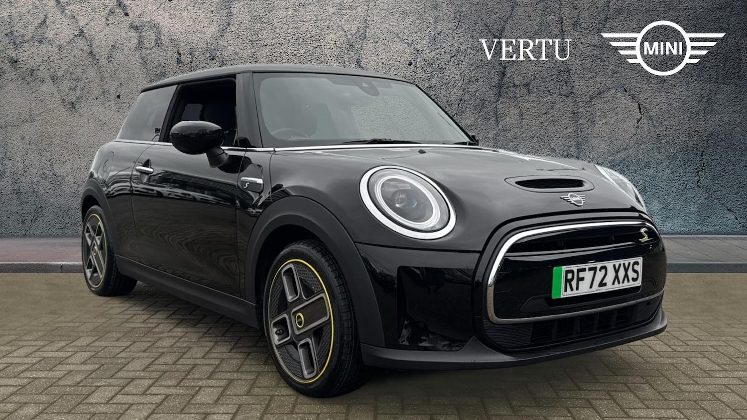 Used MINI Hatch 2023 for sale - 77789476: Photo 1