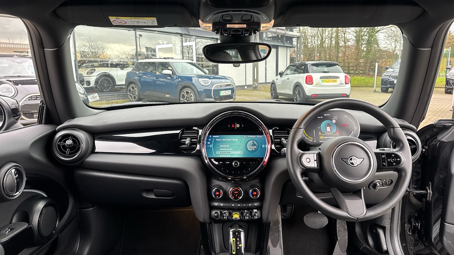 Used MINI Hatch 2023 for sale - 77789476: Photo 4