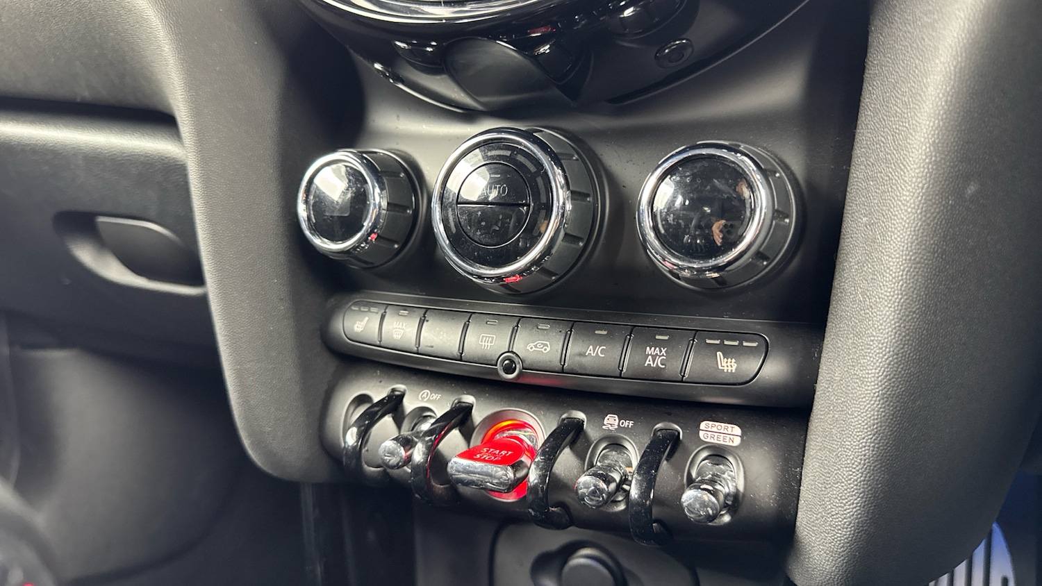 Used MINI Hatch 2022 for sale - 76384931: Photo 19