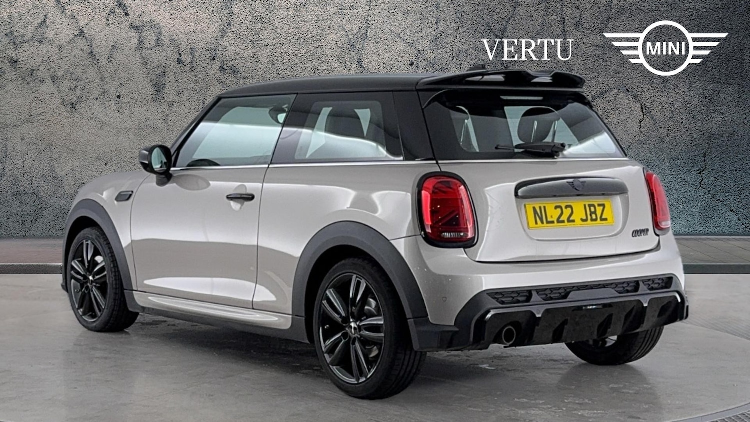 Used MINI Hatch 2022 for sale - 76384931: Photo 2