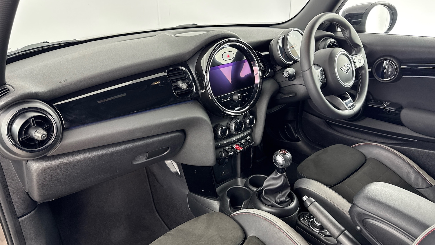 Used MINI Hatch 2022 for sale - 76384931: Photo 7
