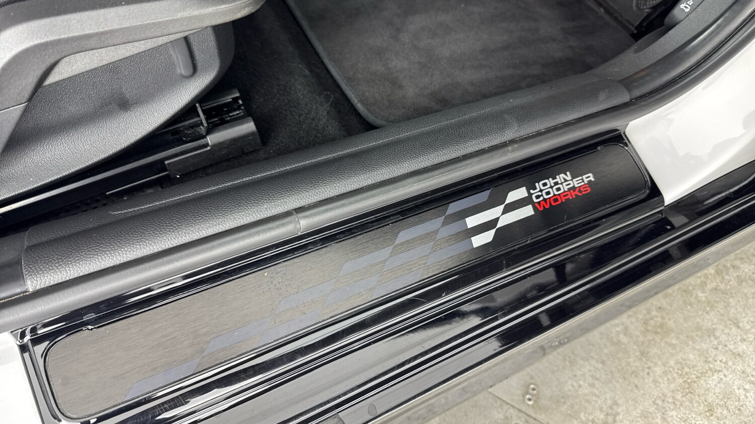 Used MINI Cooper 2024 for sale - 78190898: Photo 32