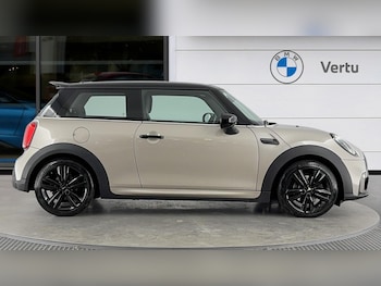 Used MINI Hatch 2021 for sale - 78038532: Photo
