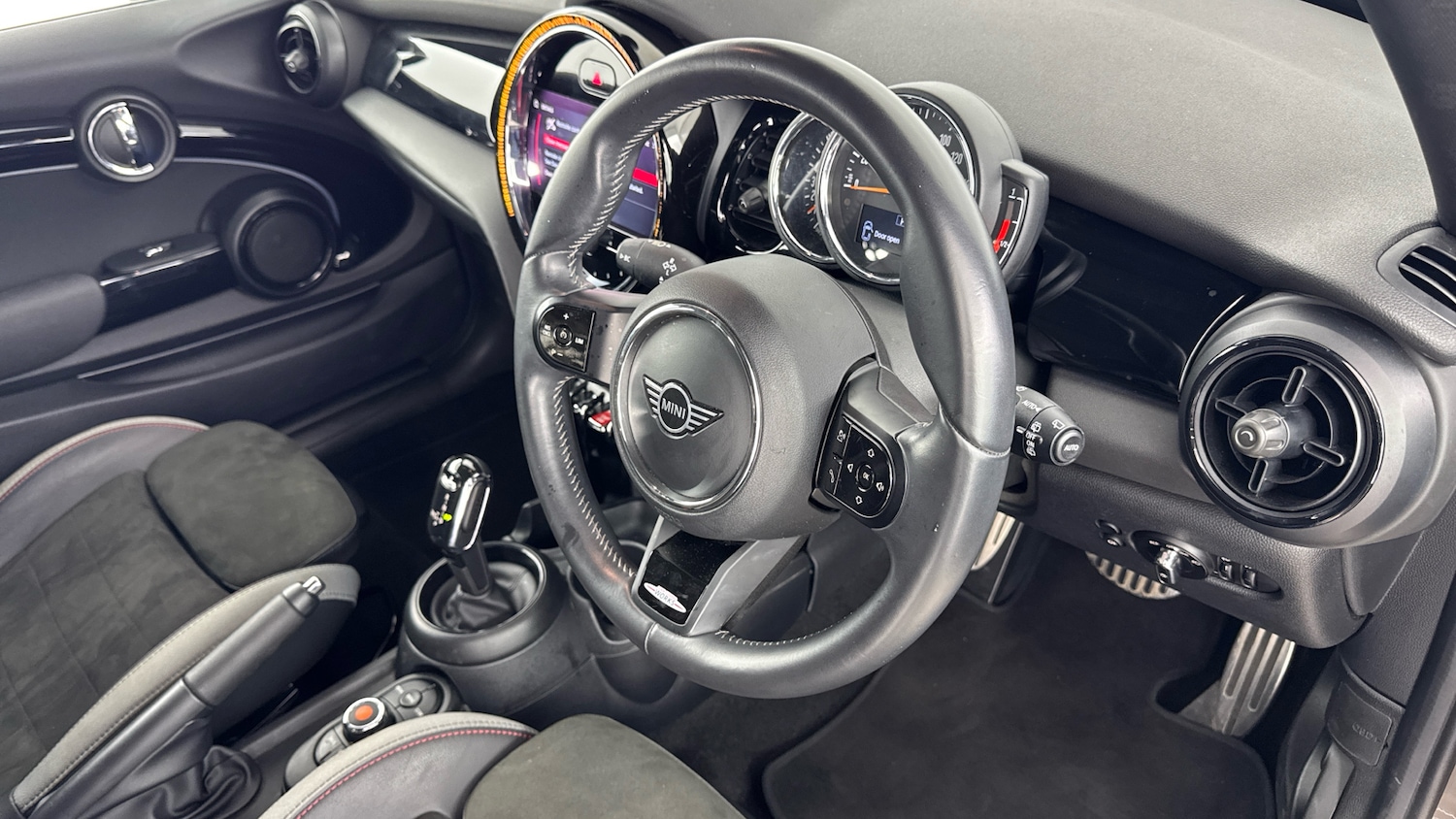 Used MINI Hatch 2021 for sale - 78038532: Photo 6