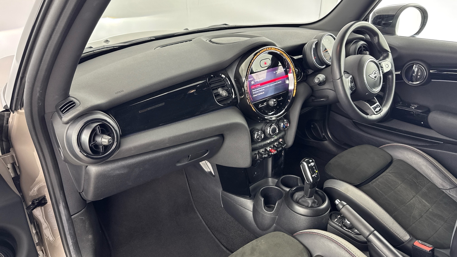 Used MINI Hatch 2021 for sale - 78038532: Photo 7