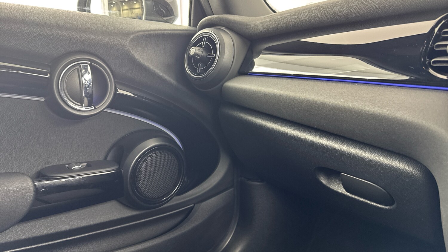 Used MINI Hatch 2021 for sale - 77917081: Photo 37