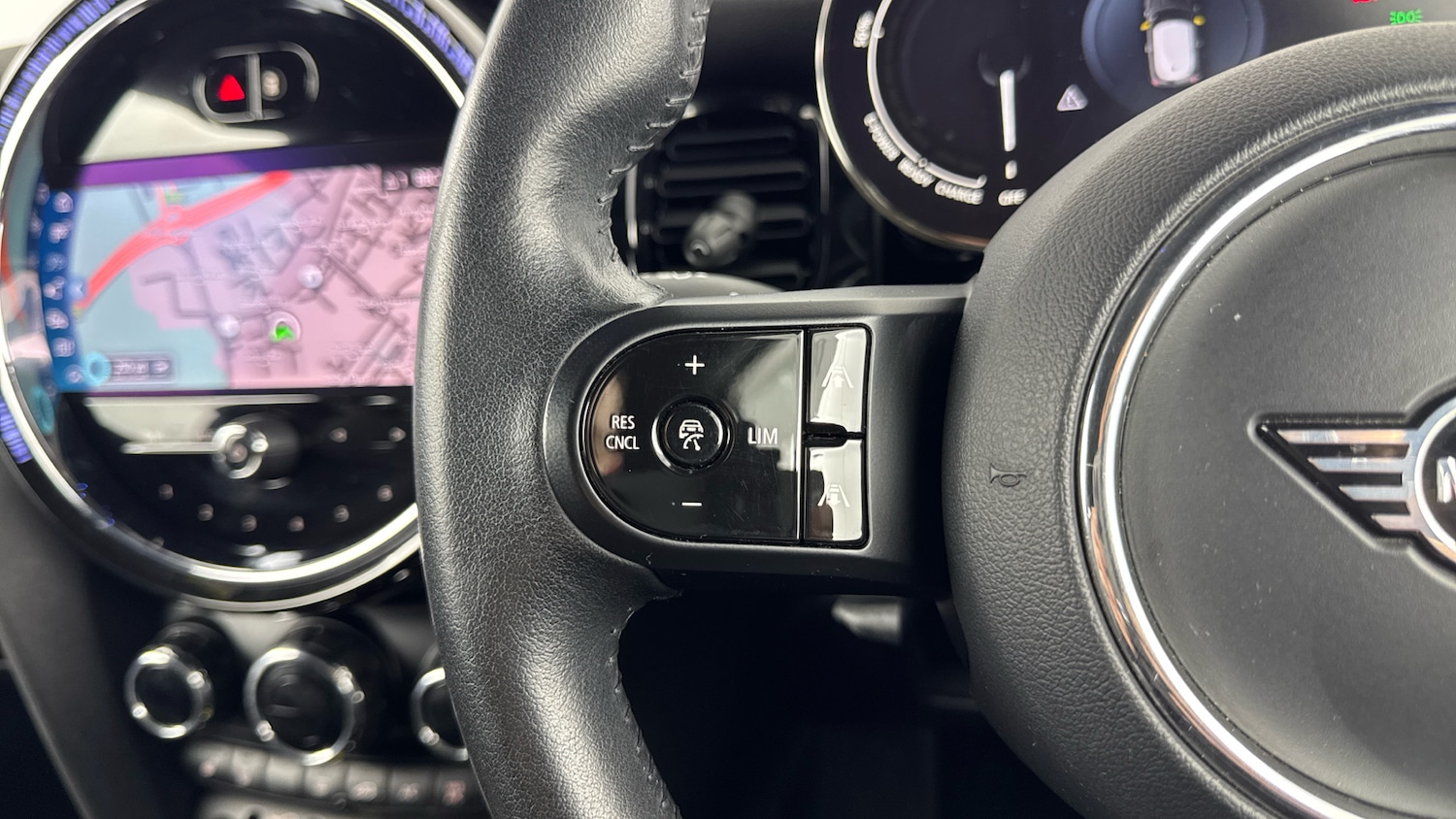 Used MINI Hatch 2021 for sale - 76532582: Photo 17