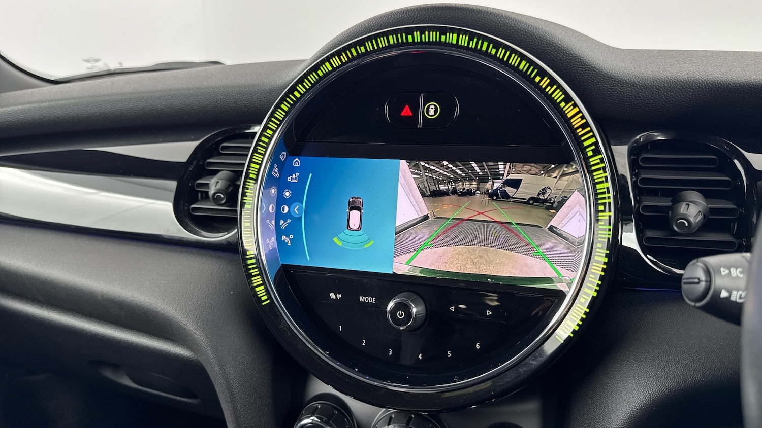 Used MINI Hatch 2021 for sale - 76532582: Photo 32