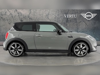 Used MINI Hatch 2022 for sale - 76206562: Photo 3