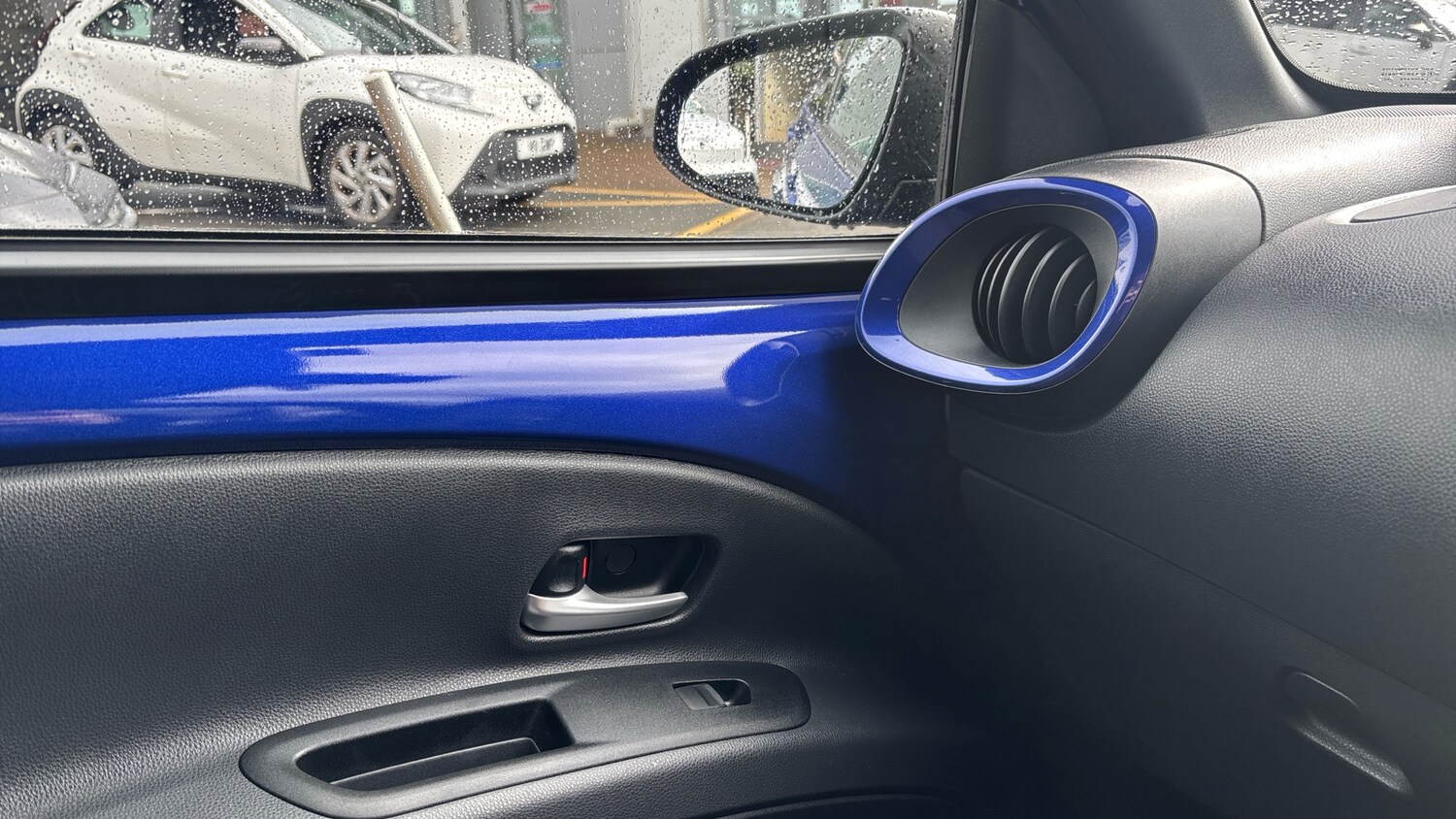 Used Toyota Aygo X 2023 for sale - 76016333: Photo 40