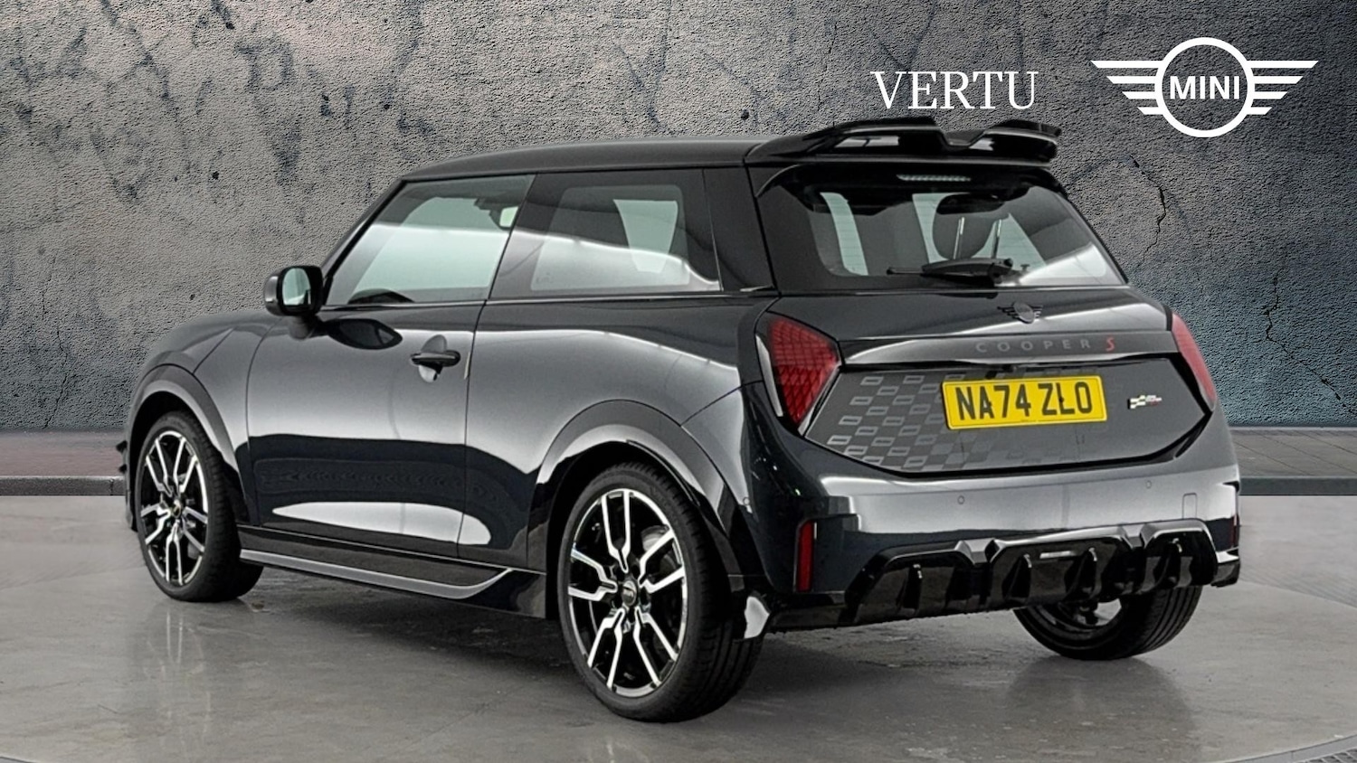 Used MINI Cooper 2024 for sale - 76477096: Photo 2