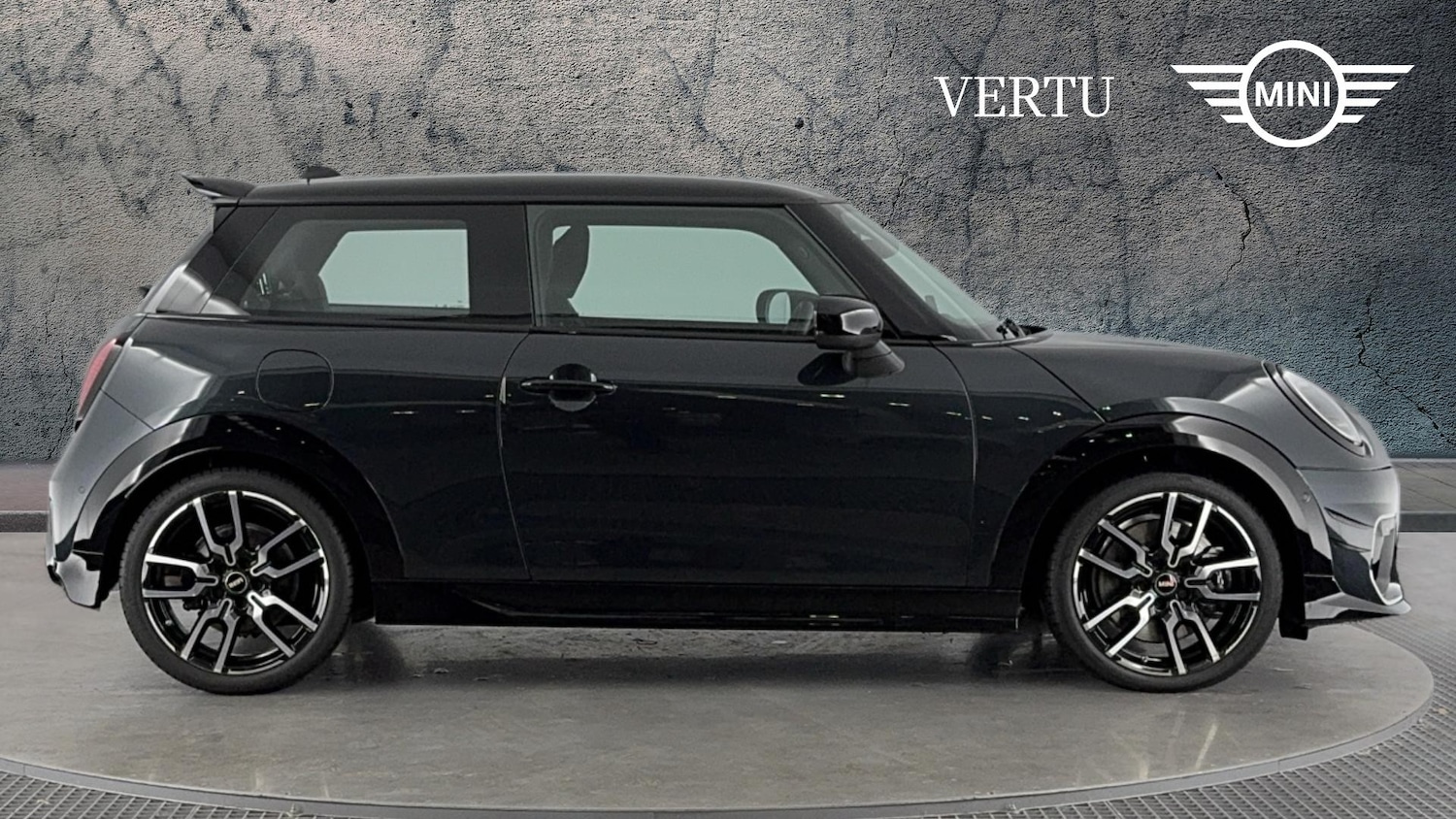 Used MINI Cooper 2024 for sale - 76477096: Photo 3