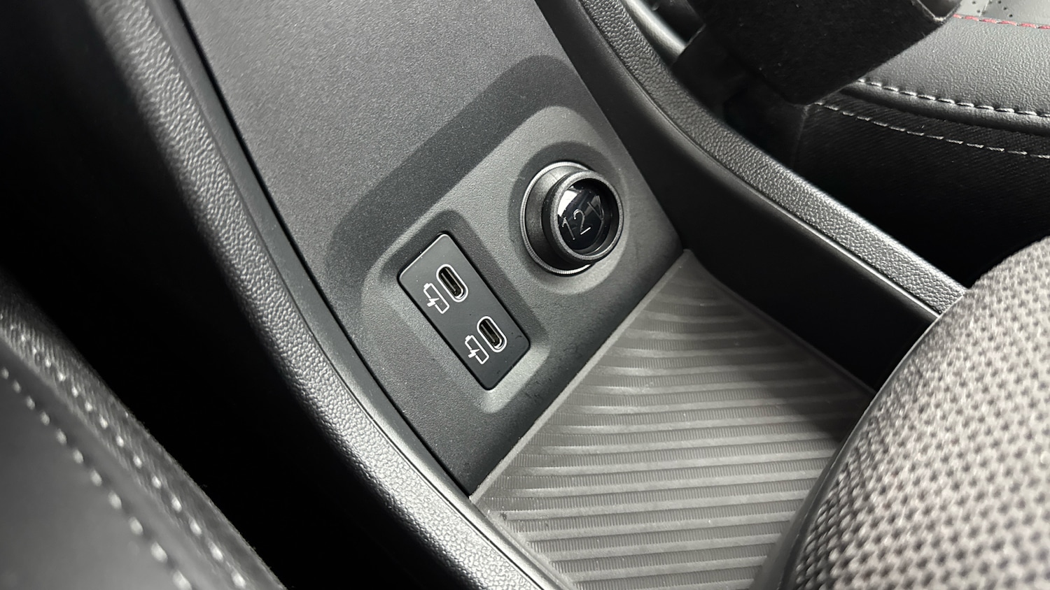 Used MINI Cooper 2024 for sale - 76477096: Photo 35