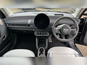 Used MINI Cooper 2024 for sale - 77022732: Photo