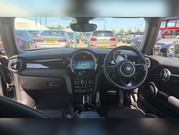 Used MINI Hatch 2023 for sale - 79217753: Photo