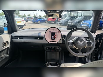 Used MINI Cooper 2024 for sale - 75871300: Photo