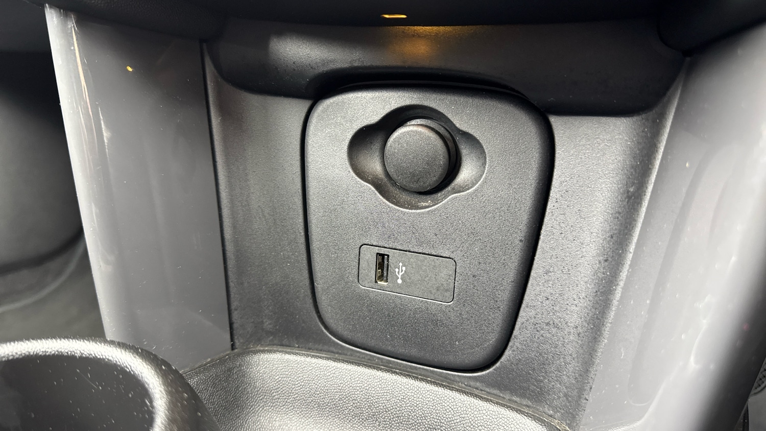 Used MINI Convertible 2018 for sale - 76384890: Photo 20