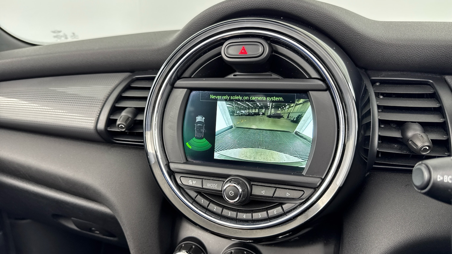 Used MINI Convertible 2018 for sale - 76384890: Photo 30