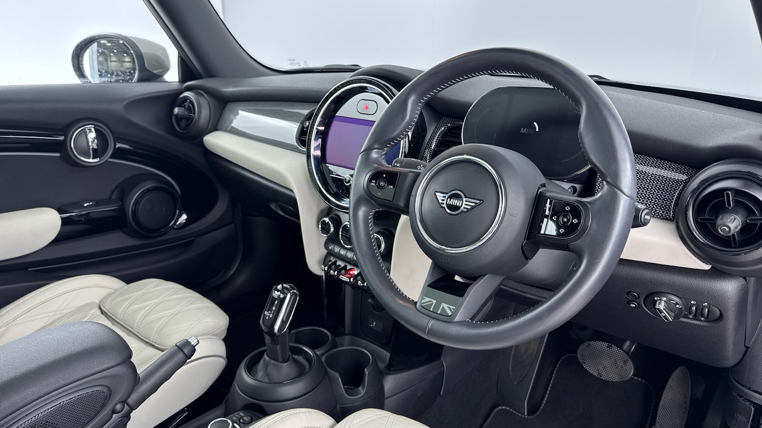 Used MINI Hatch 2021 for sale - 76384900: Photo 6