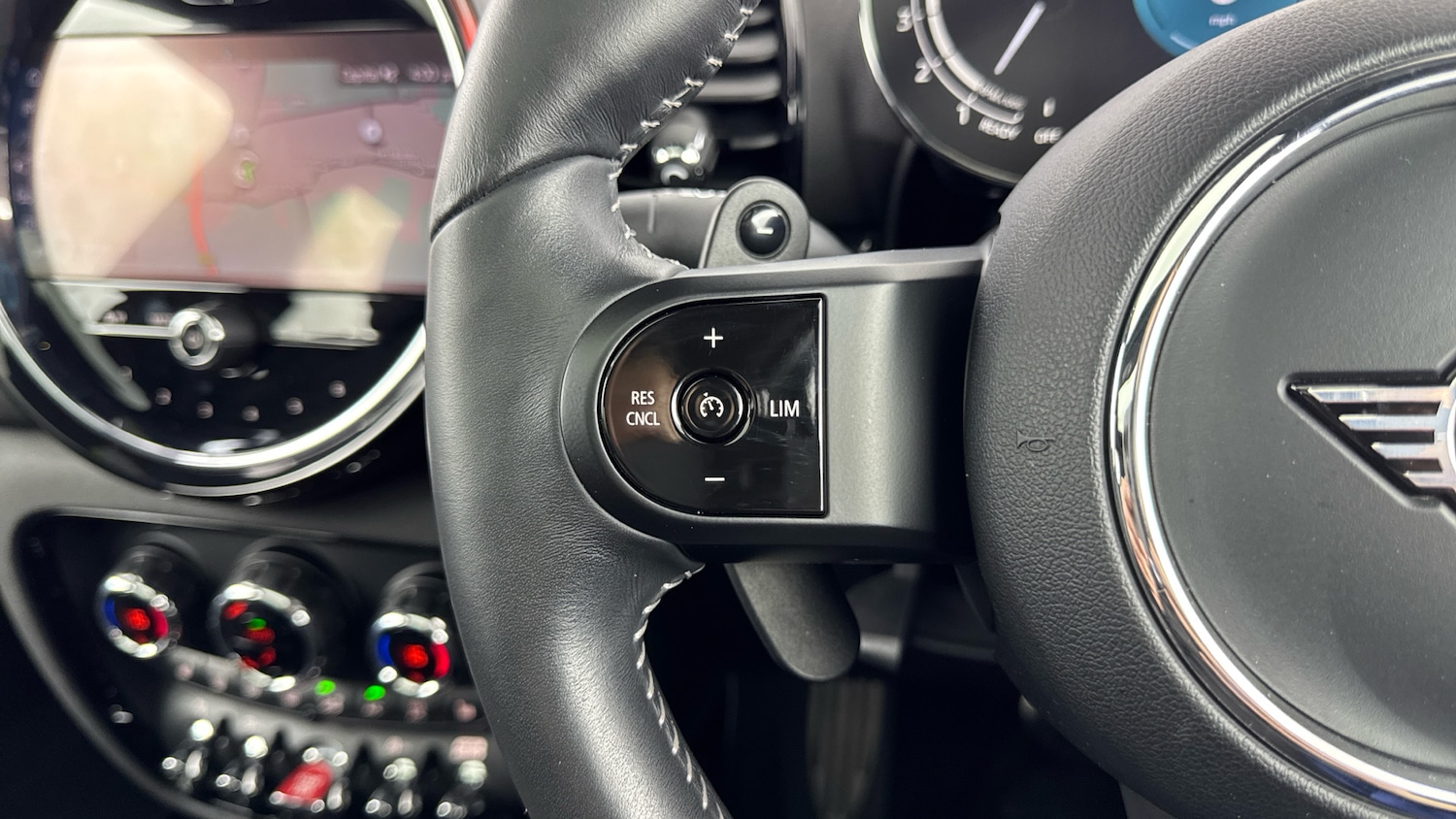 Used MINI Clubman 2022 for sale - 76564945: Photo 32