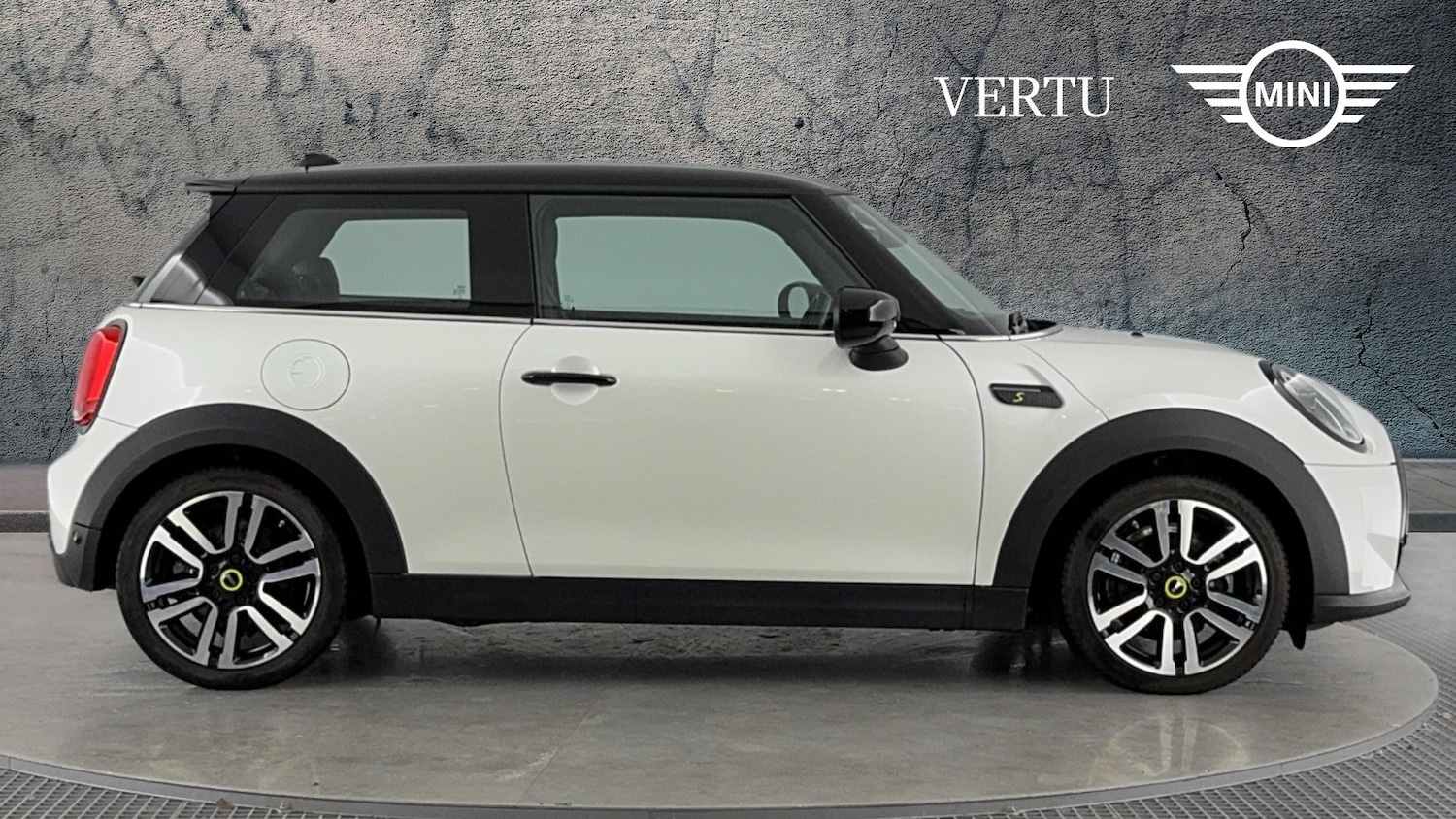 Used MINI Hatch 2022 for sale - 76640776: Photo 3