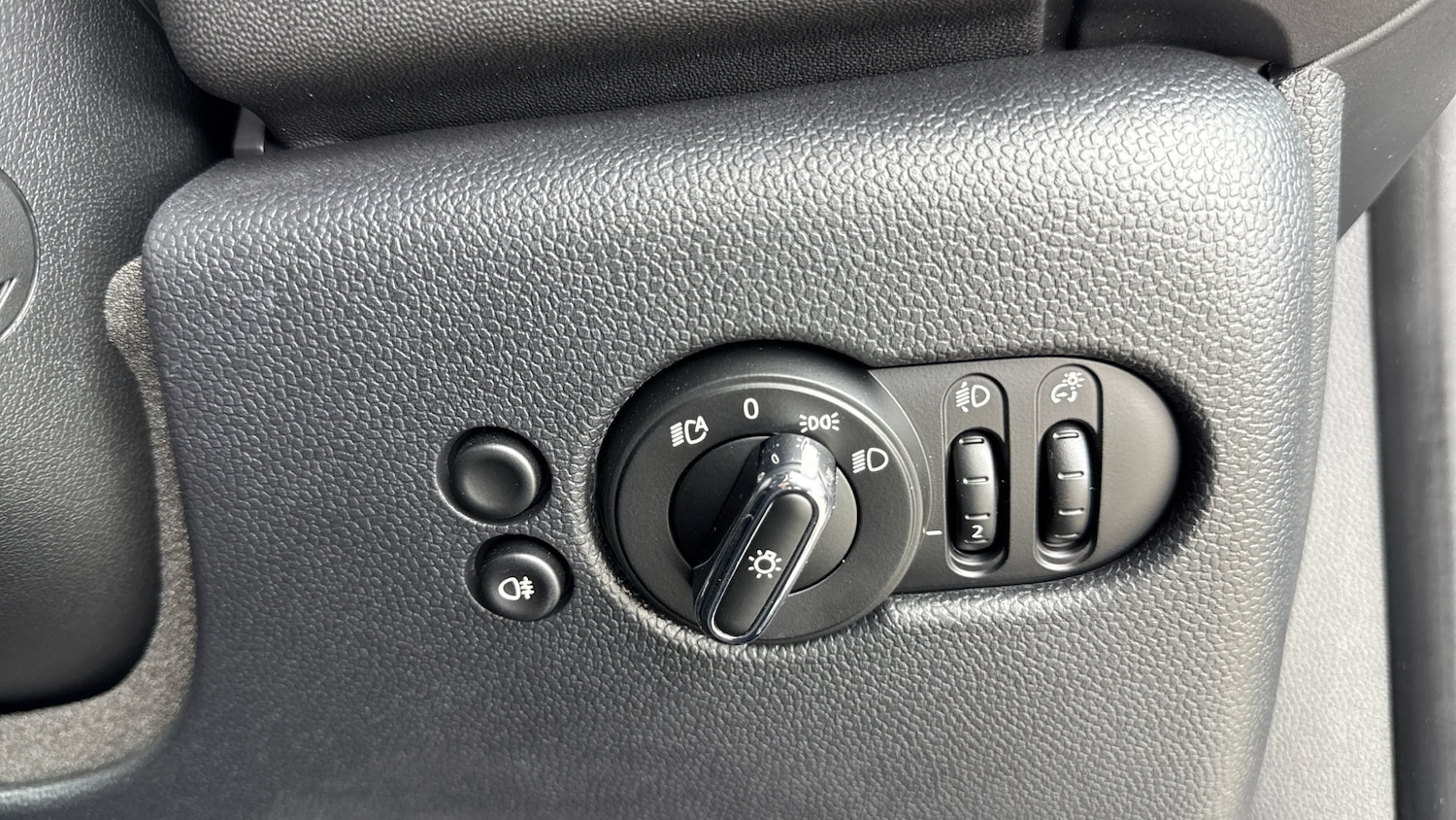 Used MINI Hatch 2022 for sale - 76640776: Photo 31