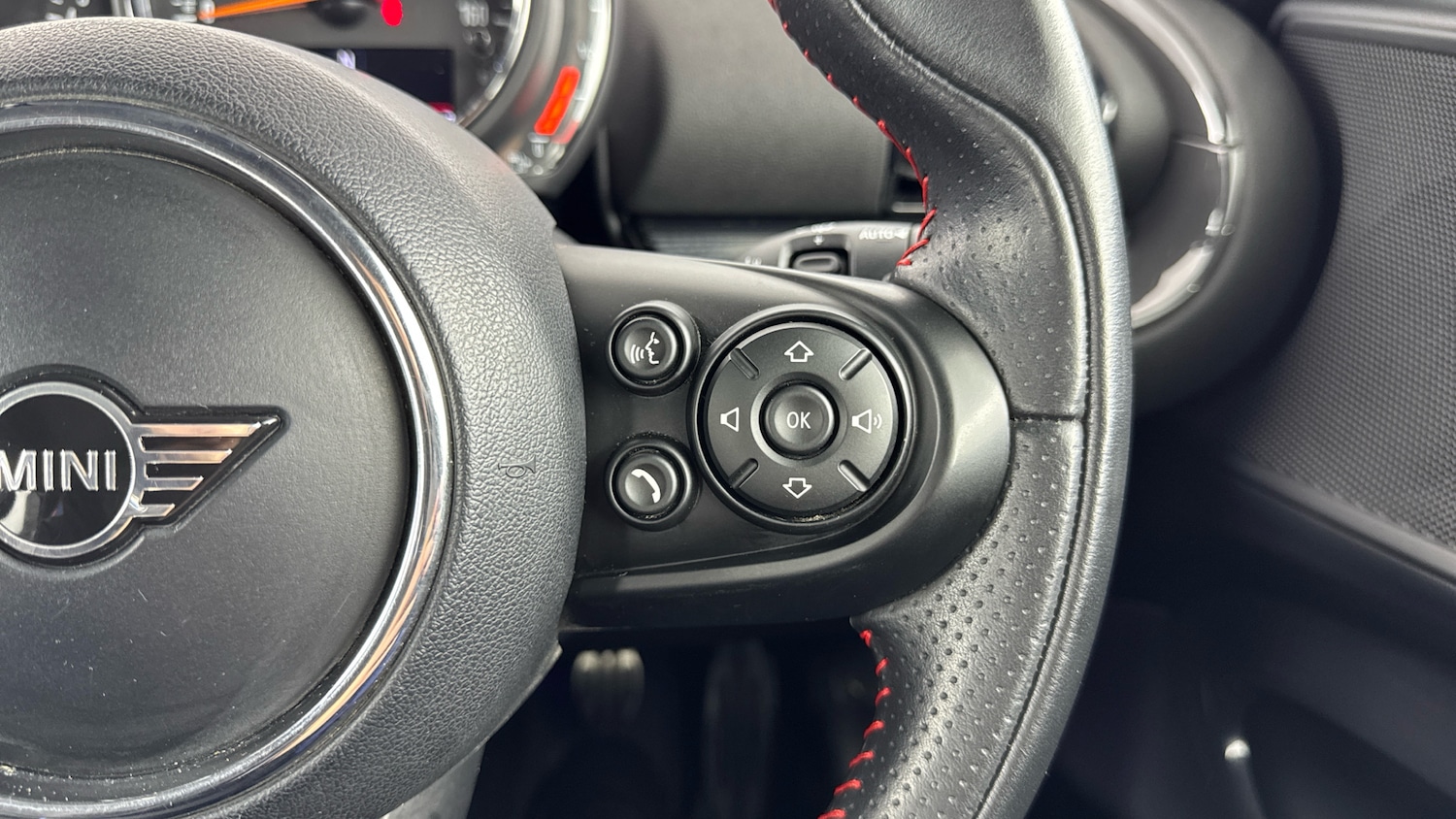 Used MINI Clubman 2019 for sale - 76945747: Photo 18