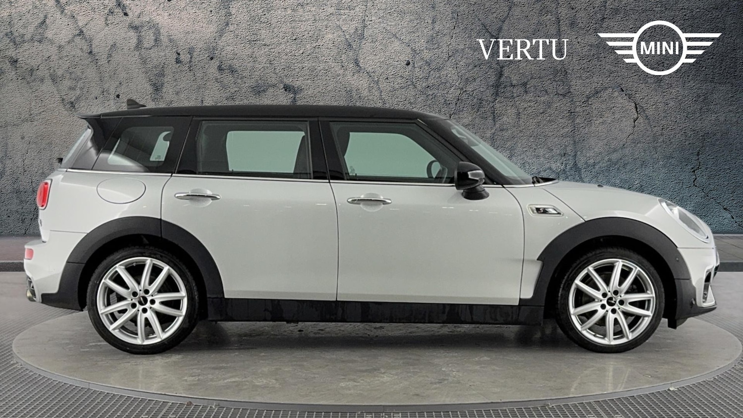 Used MINI Clubman 2019 for sale - 76945747: Photo 3