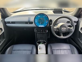 Used MINI Cooper 2024 for sale - 77300271: Photo