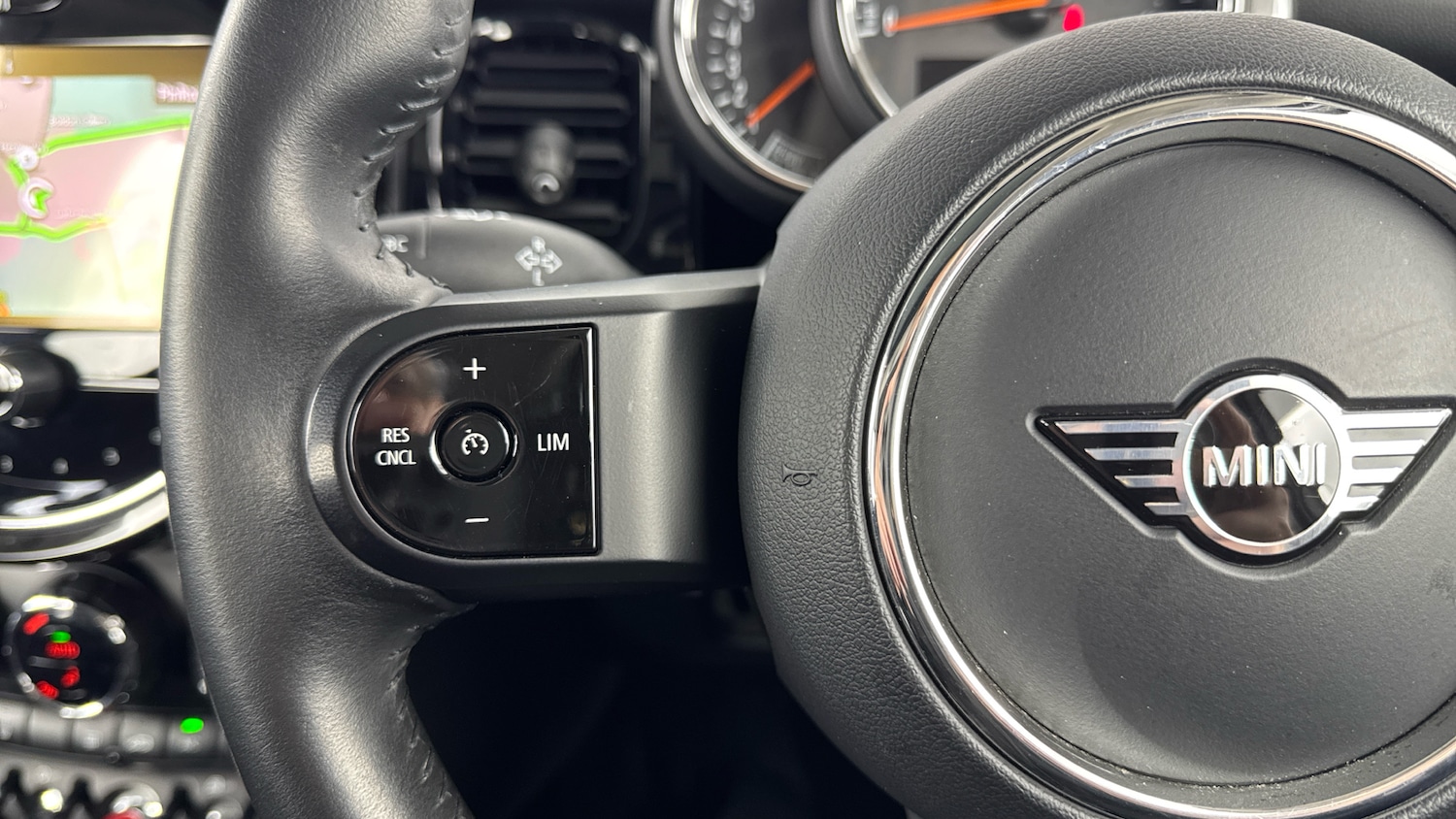 Used MINI Hatch 2022 for sale - 77062062: Photo 17