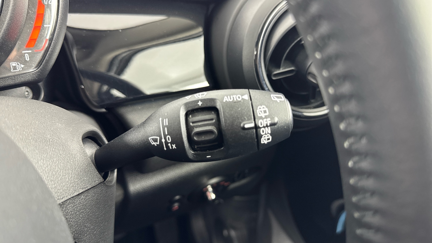 Used MINI Hatch 2022 for sale - 77062062: Photo 32