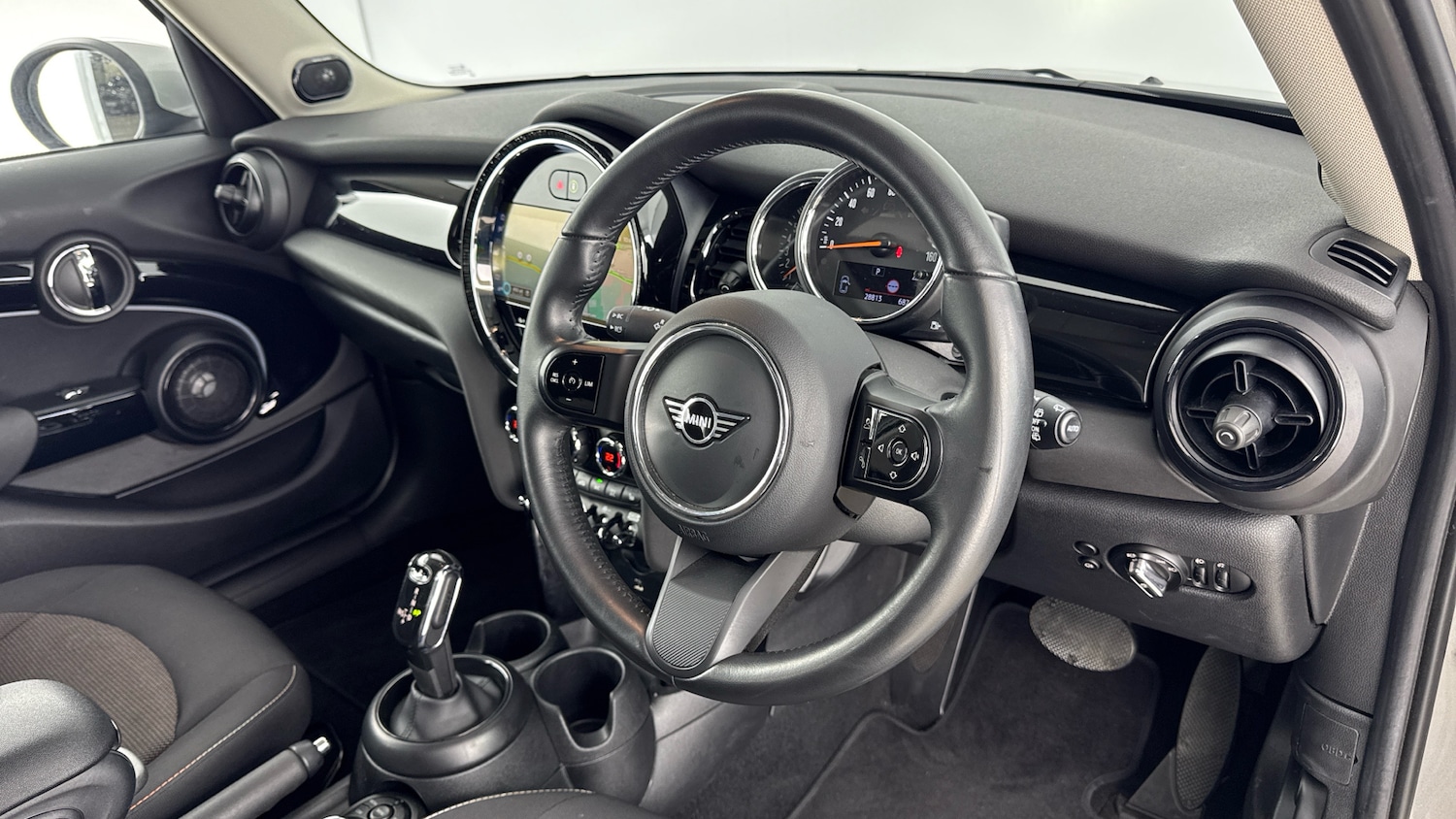 Used MINI Hatch 2022 for sale - 77062062: Photo 6