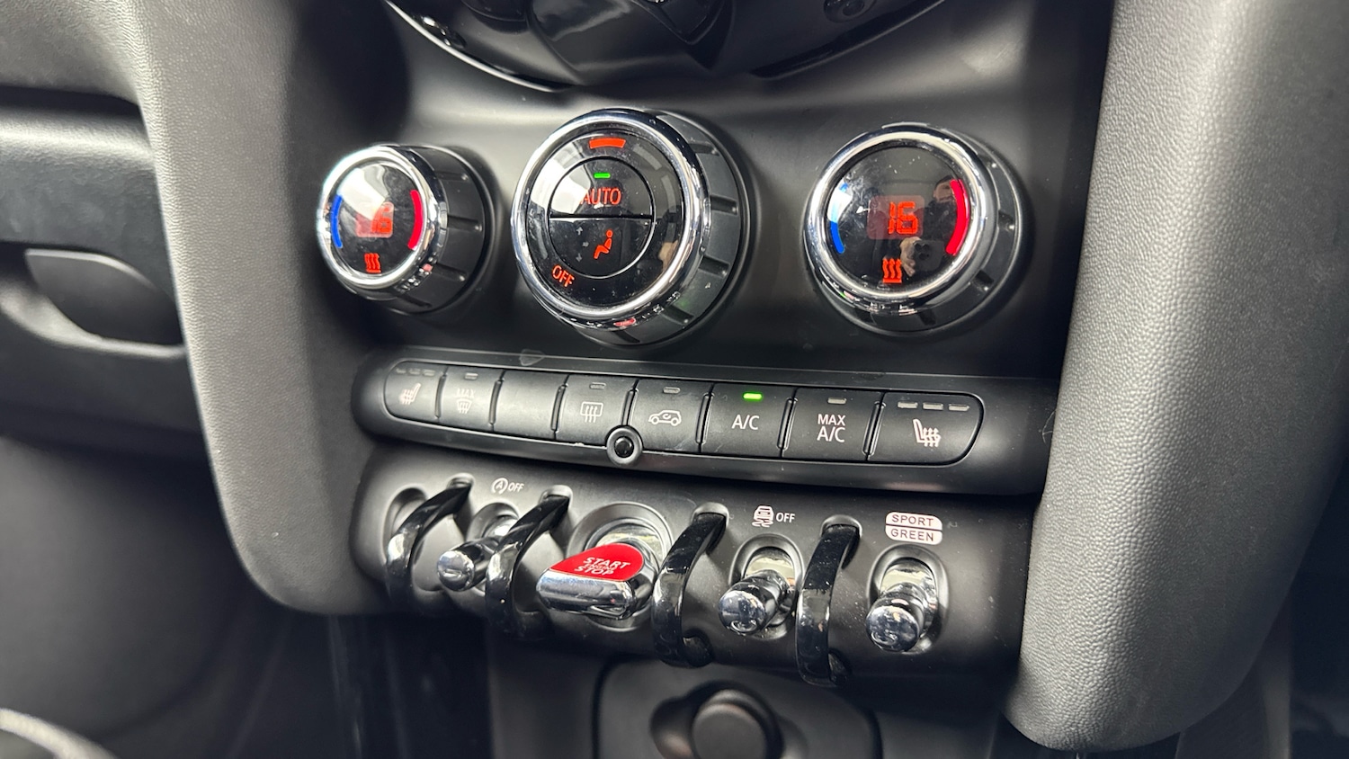 Used MINI Hatch 2022 for sale - 76564938: Photo 20