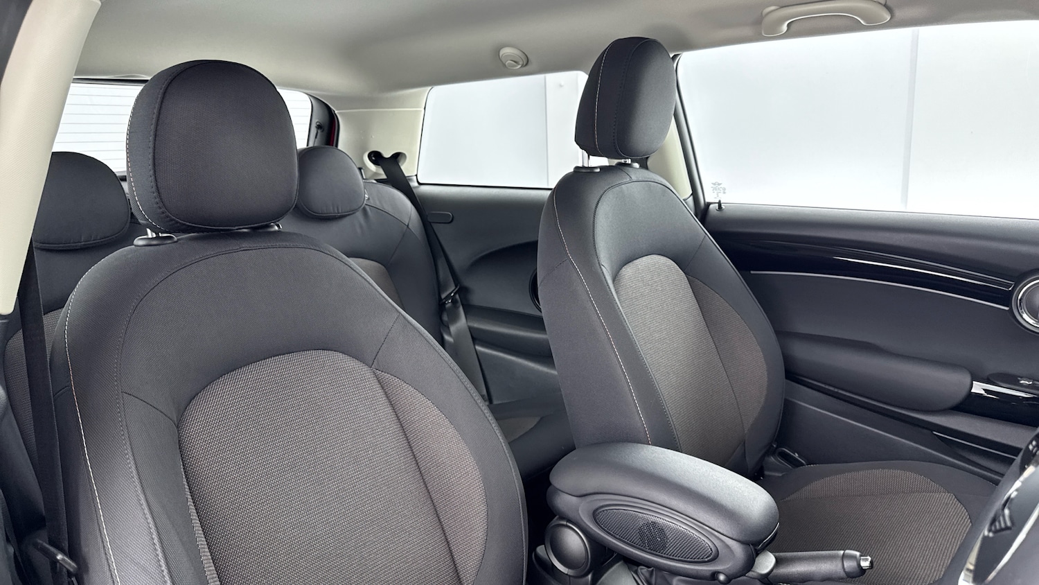 Used MINI Hatch 2022 for sale - 76564938: Photo 27