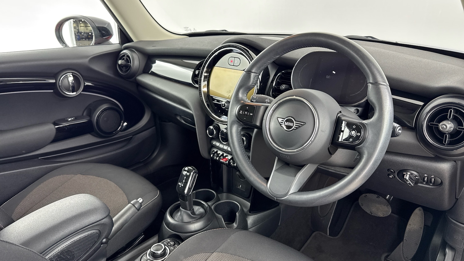 Used MINI Hatch 2022 for sale - 76564938: Photo 6