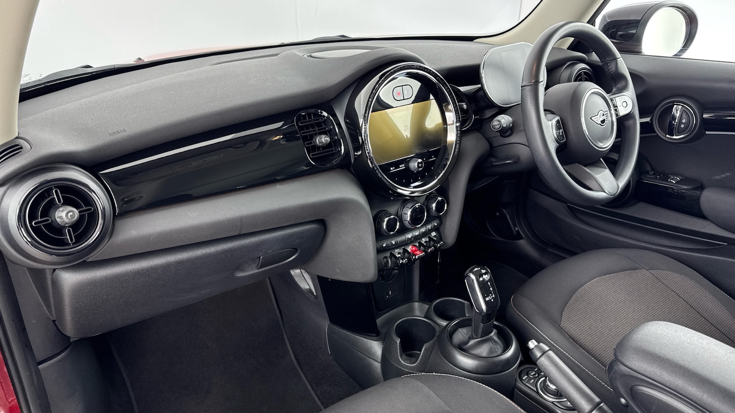 Used MINI Hatch 2022 for sale - 76564938: Photo 7