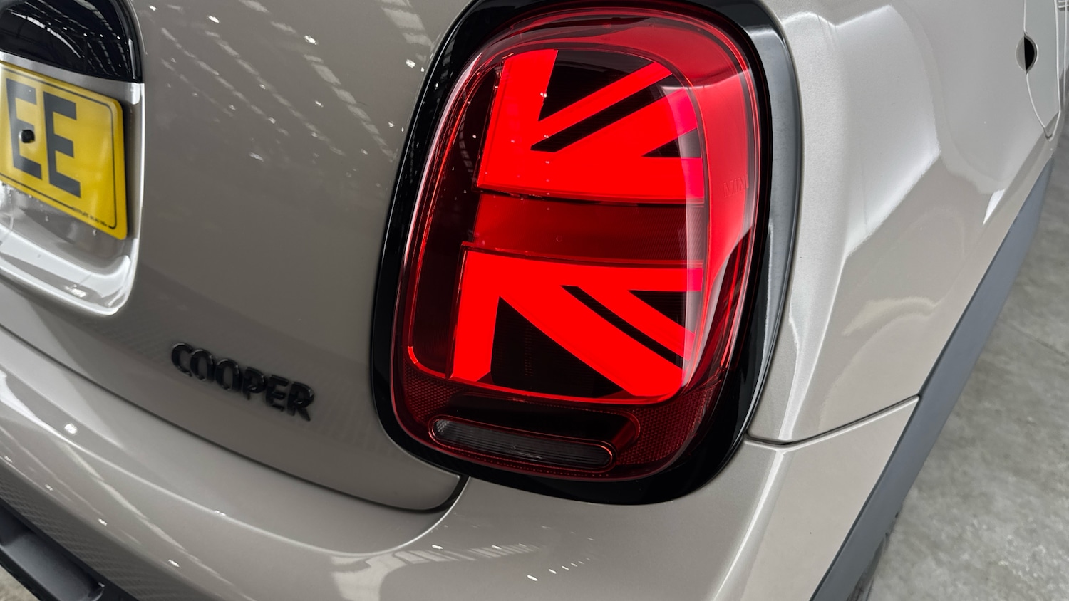 Used MINI Hatch 2021 for sale - 78038539: Photo 28