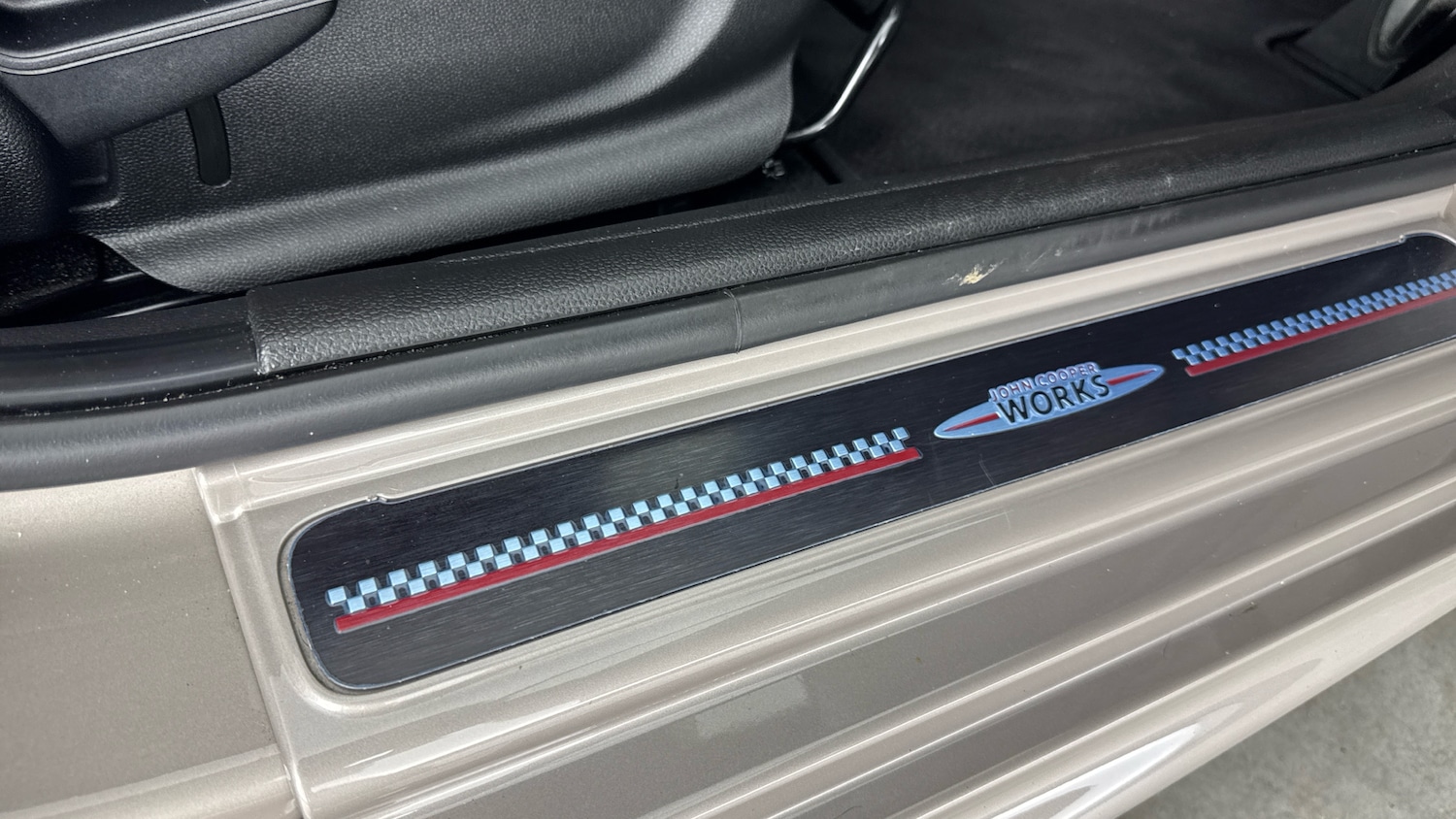 Used MINI Hatch 2021 for sale - 78038539: Photo 32