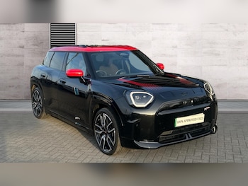 2024 (74) - 135kW E Sport 43kWh 5dr Auto