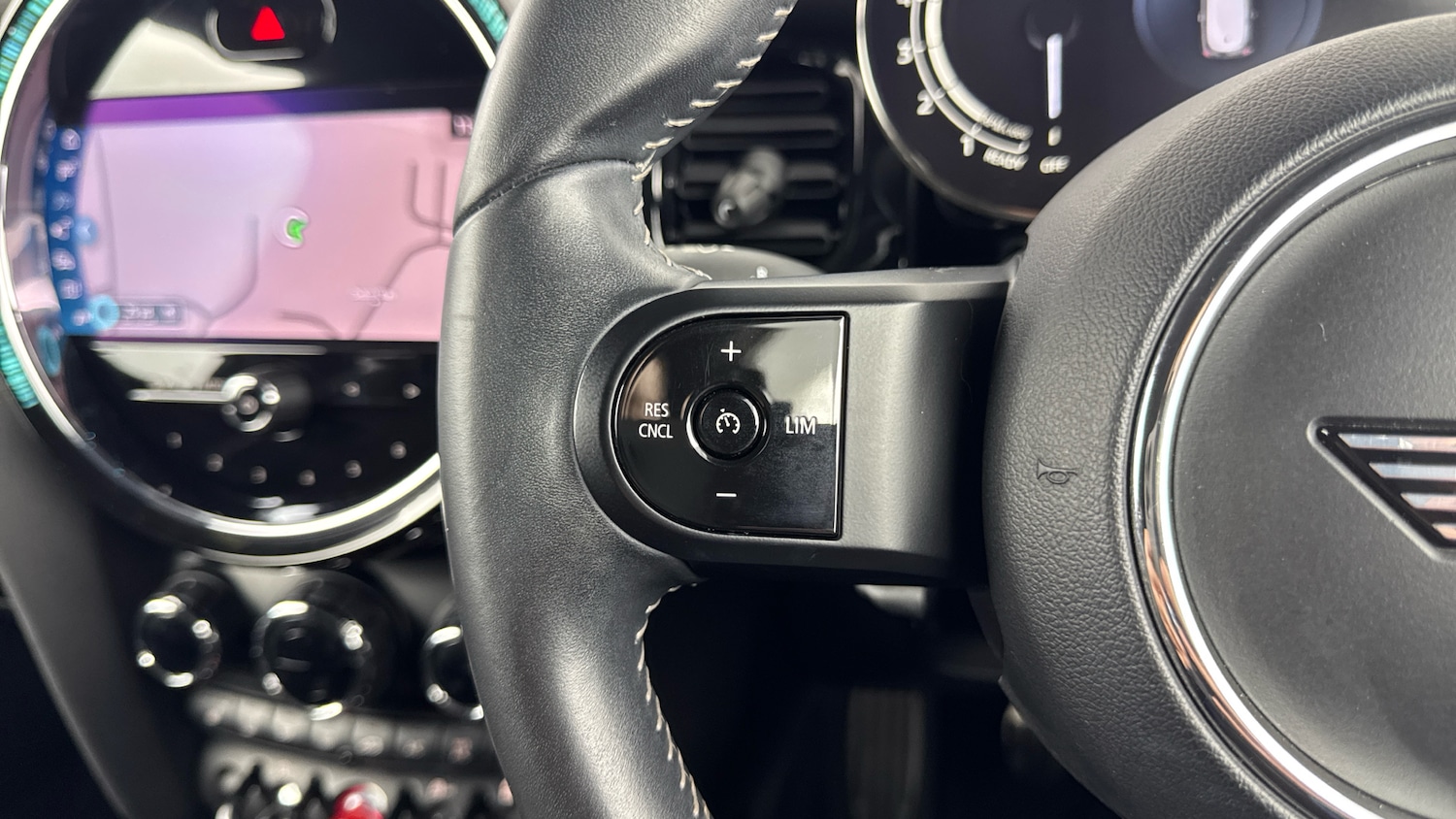 Used MINI Hatch 2021 for sale - 76974161: Photo 17